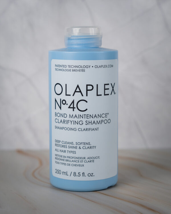 Olaplex N° 4C Bond Maintenance Clarifying Shampoo 250ml - shampoo pulizia profonda